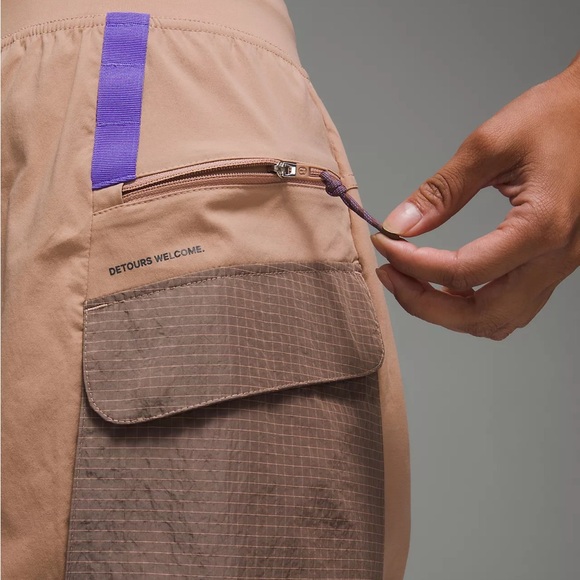 NWT Lululemon Multi-Pocket Cargo High-Rise Hiking Short 5" Size 2 - Picture 5 of 12